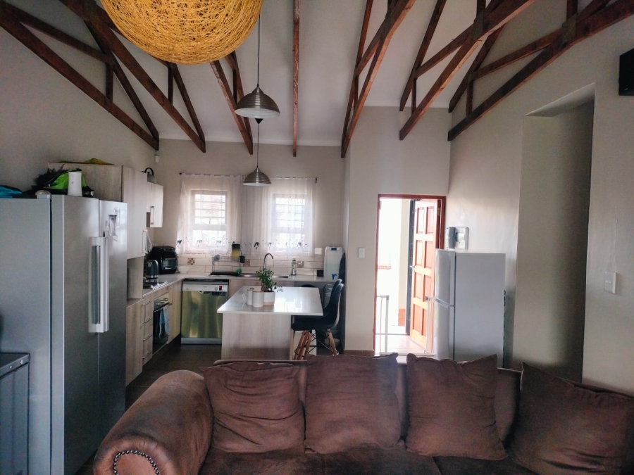 To Let 3 Bedroom Property for Rent in Waterkloof A H North West